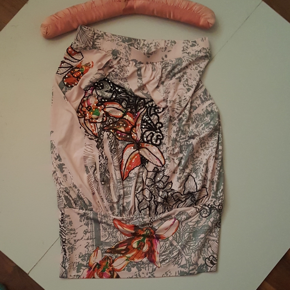 Unique Strapless Top - image 1